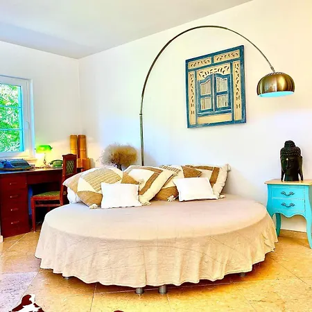 Venus Privacy & Relax